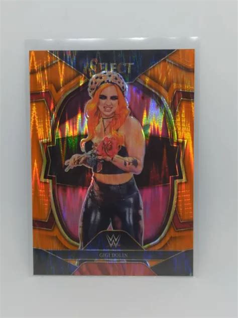 GIGI DOLIN 2023 Panini Select WWE Concourse Rouge Bleu Prizm 83 NXT