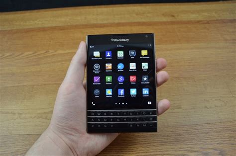 BlackBerry Passport Review: Be Square - Page 2 of 3