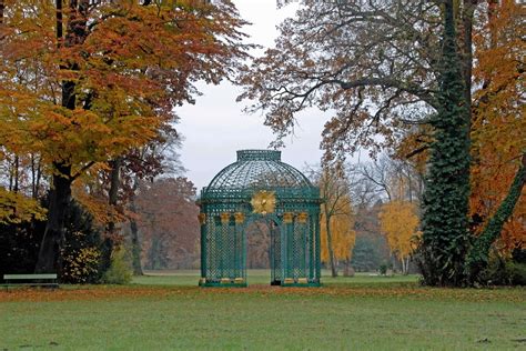 pavilion park fall  photo  pixabay pixabay