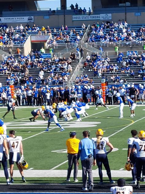 Bills Bye Week Go To Ub Bulls Game To Get Your Football Fix R