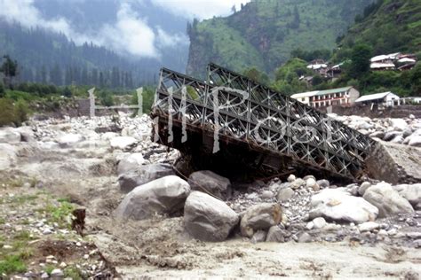 Manali Cloudburst Exclusive Photos Hill Post