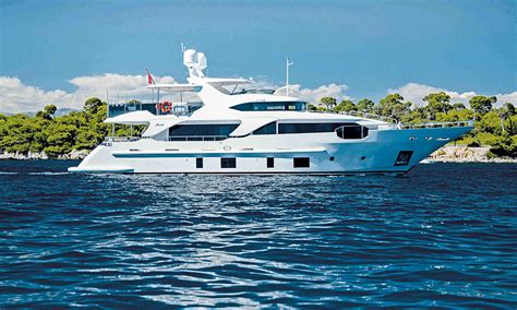 New Charter Gala Motor Yacht Fraser