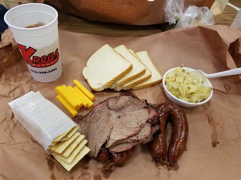 Lockhart, Texas: Kreuz Market BBQ Review | Shine Beautifully