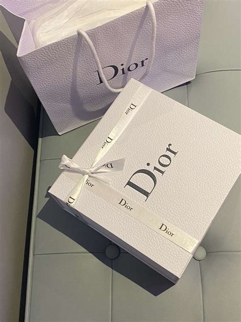 Christian Dior In Luxury Packaging Design Dior Aesthetic Room