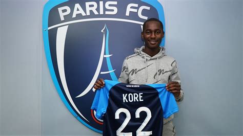 Instant Foot On Twitter Yoan Kor D Fenseur Du Paris Fc Ne