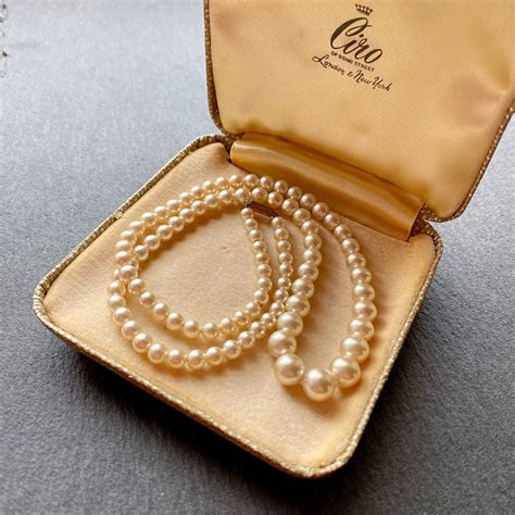 CIRO Graduated Pearl Necklace With 9 Ct Gold Clasp In Box Etsy