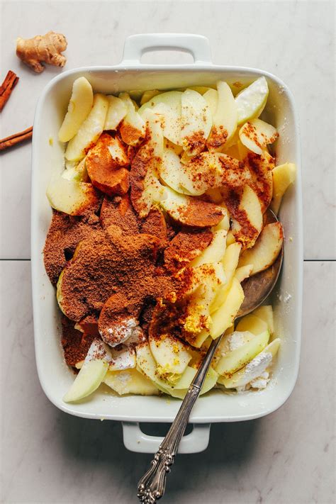 Cinnamon Baked Apples | Minimalist Baker Recipes