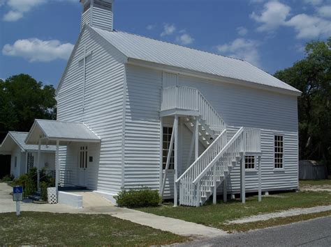 Orange Springs Funeral Homes, funeral services & flowers in Florida