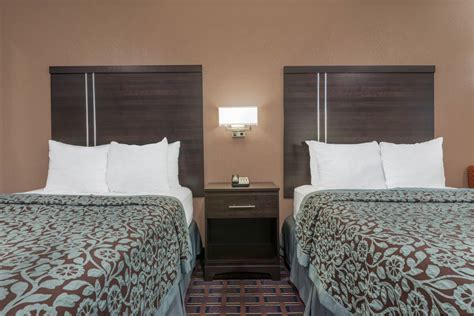 Days Inn by Wyndham Maumee/Toledo | Maumee, OH Hotels