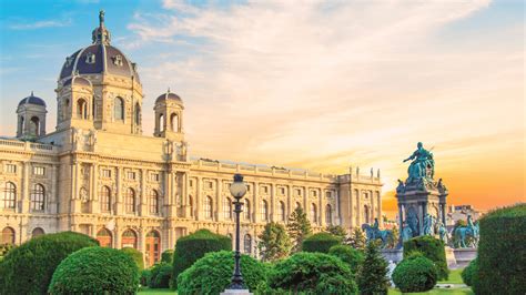 vienna  symphony  history culture  cuisine giovanti