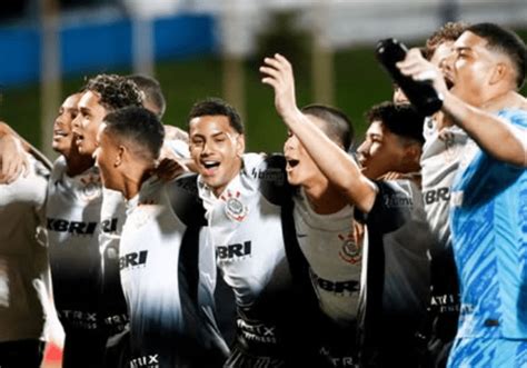 Corinthians E Gremio Copinha - Grêmio x Corinthians na Copinha: Que horas é o jogo? Onde assistir?