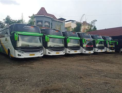 PO Bus Pariwisata Bandung yang Terbaik DEM Holiday