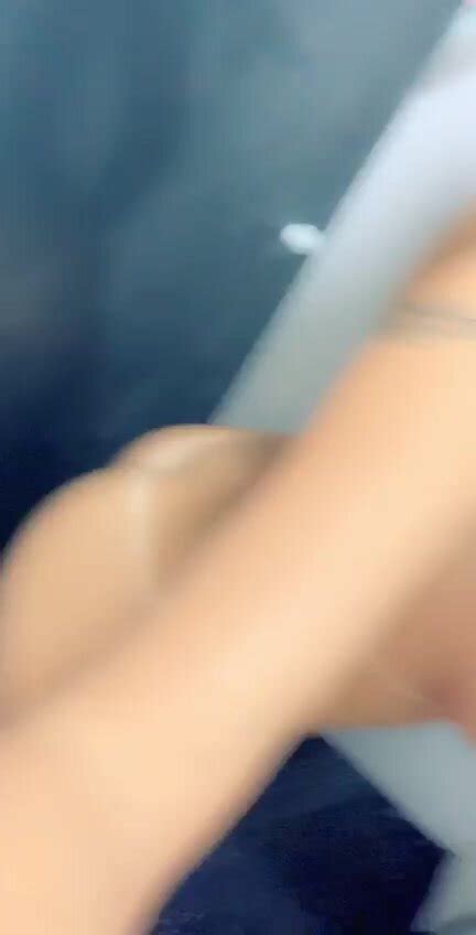 Busty Teen Leaks Naked Video In The Shower Cnn Amador