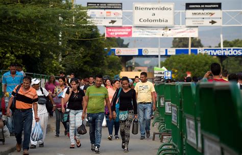 Cúcuta Se Llena De Venezolanos A La Espera De La Llegada De Ayuda Humanitaria Fotos Mundo