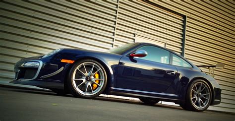 Porsche 911 GT3 RS 4.0 – Fatlace™ Since 1999