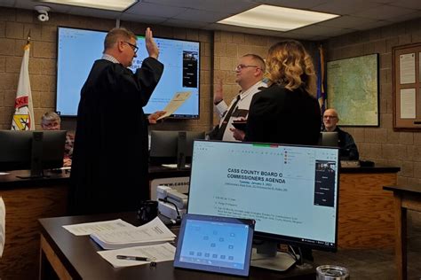 Cass County Board Welk Sworn In As Cass Countys New Sheriff