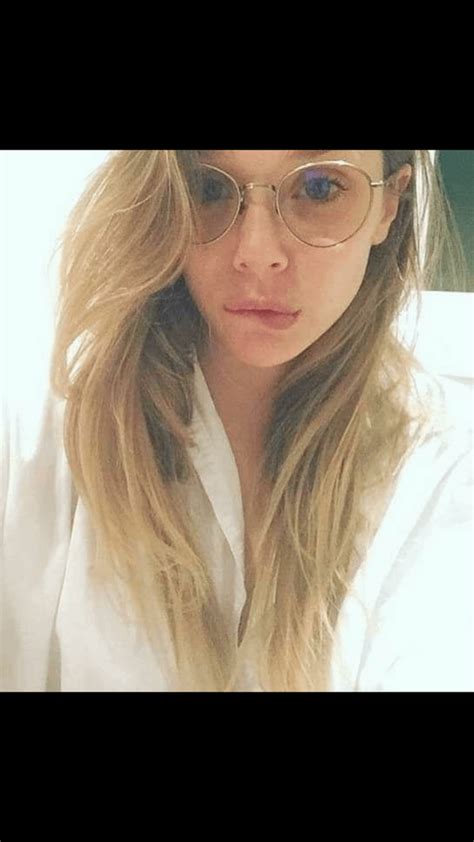 Would You Rather Facefuck Elizabeth Olsen And Cum On Her Glasses Or