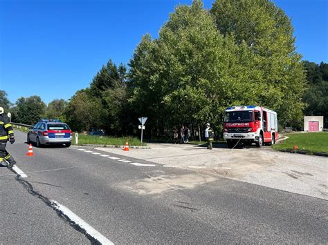 VU Aufräumarbeiten Freiwillige Feuerwehr Timelkam