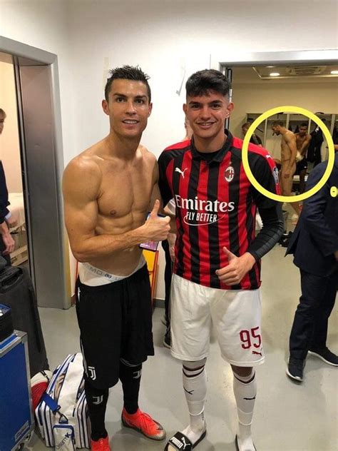 Inocente Foto Con Cristiano Ronaldo Se Vuelve Viral Por Desnudo De