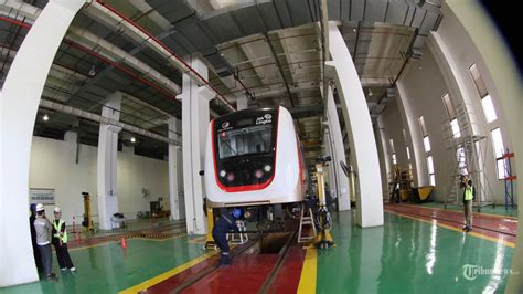 Waktu Tunggu Antar Kereta LRT Jabodebek Kini 30 Menit Sampai 1 Jam