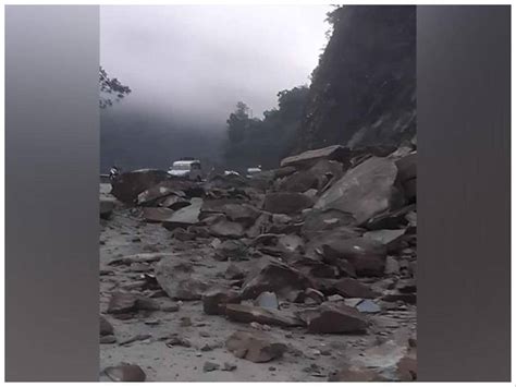 Rishikesh Badrinath Highway Blocked Due To Landslide In Tehri In U Khand India News Business