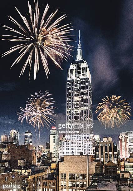 8,077 New York City Fireworks Stock Photos, High-Res Pictures, and Images - Getty Images