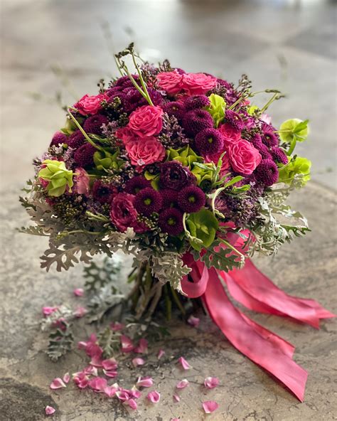 valle cicek buketi bleaves floral