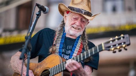 Willie Nelson Announces New Album A Beautiful Time