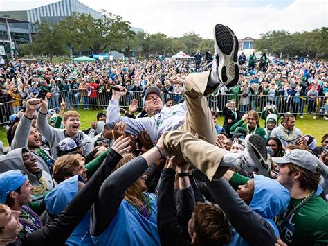 Fans Celebrate Tulane Football Team With On Campus Parade Party