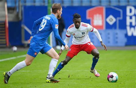 Jetzt im Liveticker So läuft es für den HSV in Heidenheim