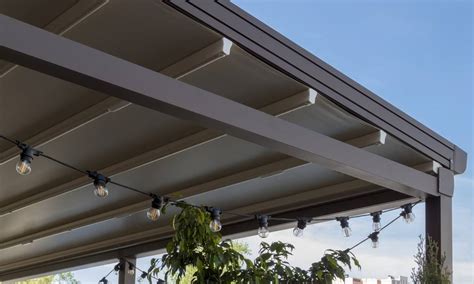 Les Avantages D Une Pergola Avec Toit R Tractable Pour Votre Espace