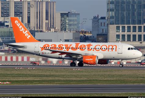 HB JYI EasyJet Switzerland Airbus A319 111 Photo By Ronald Vermeulen