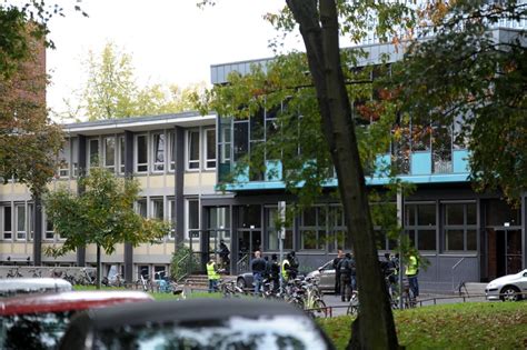 Amok Alarm In Kölner Gymnasium Kreuzgasse