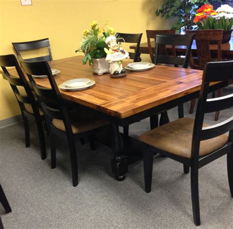 Transitional Table CO331 | Urban Transitional Dining