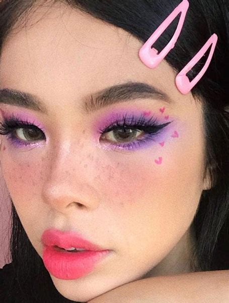 Cool E Girl Makeup Looks To Copy The Trend Spotter