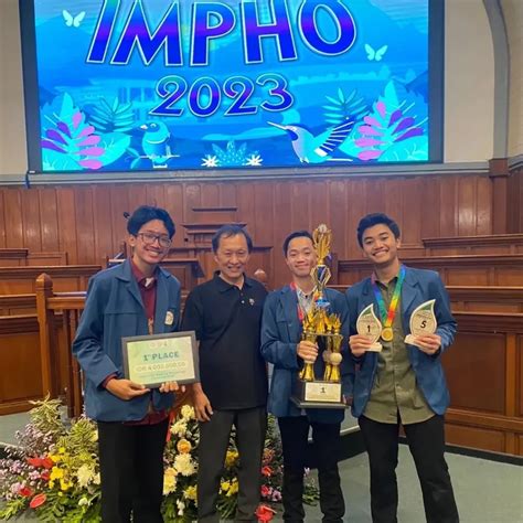 Tim Kedokteran Juara Indonesian Medical Physiology Olympiad