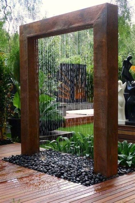 Spectacular Garden Water Wall Ideas - Garden Lovers Club