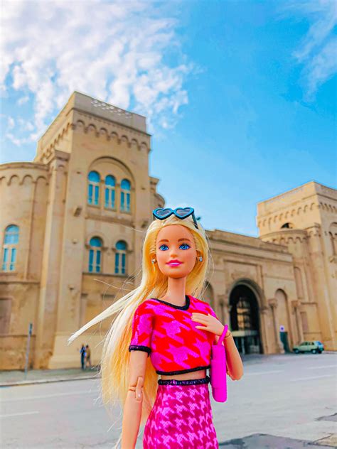 Fiera Del Levante Bari Programma Barbie In Town Gira La