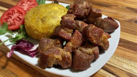 Carne Frita de Cerdo en Airfryer Air Fryer Pork acompañada de Mofongo