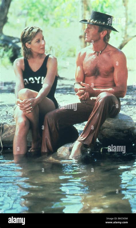 Crocodile Dundee 1986 Linda Kozlowski Paul Hogan Crcd 029