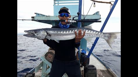 Giant BARRACUDA Catch Philippines Jigging Adventure Deep Sea Fishing