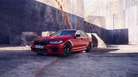 2021 BMW M5 is still a continent-crushing monster, and that's a good ...