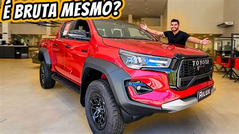 Toyota Hilux Gr Sport A Mais Potente E Equipada Vers O De Hilux