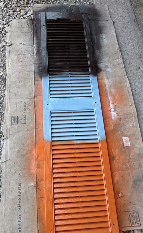 Upcycle An Old Shutter Into A Holiday Decoration Feltmagnet