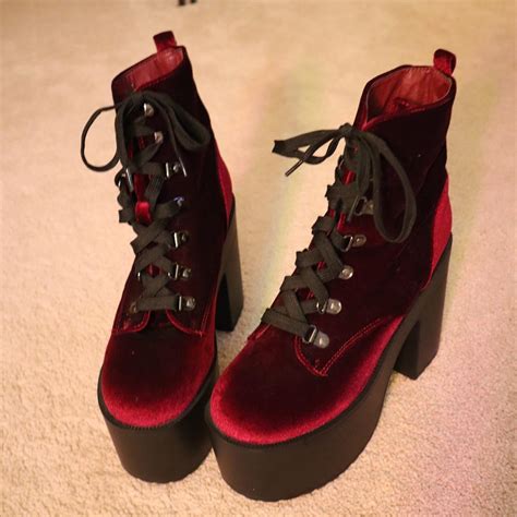 Hot Topic Size Beautiful Burgundy And Black Velvet Depop