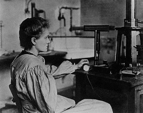 La Científica Del Mes Marie Curie Marie Curie Women Scientists