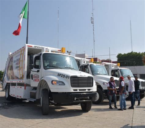 Realiza Alcalde De Nezahualc Yotl La Entrega De Nuevos Camiones