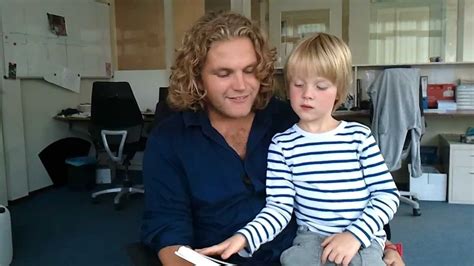 Yannick Leest Voor Uit Jip En Janneke Youtube