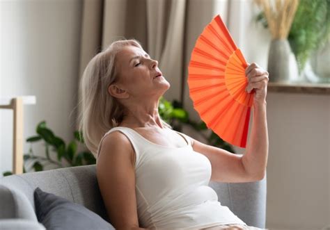 Los 8 Síntomas Más Comunes De La Menopausia