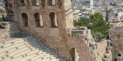 Beste Touren Durchs Viertel Odeon Des Herodes Atticus Kostenlos